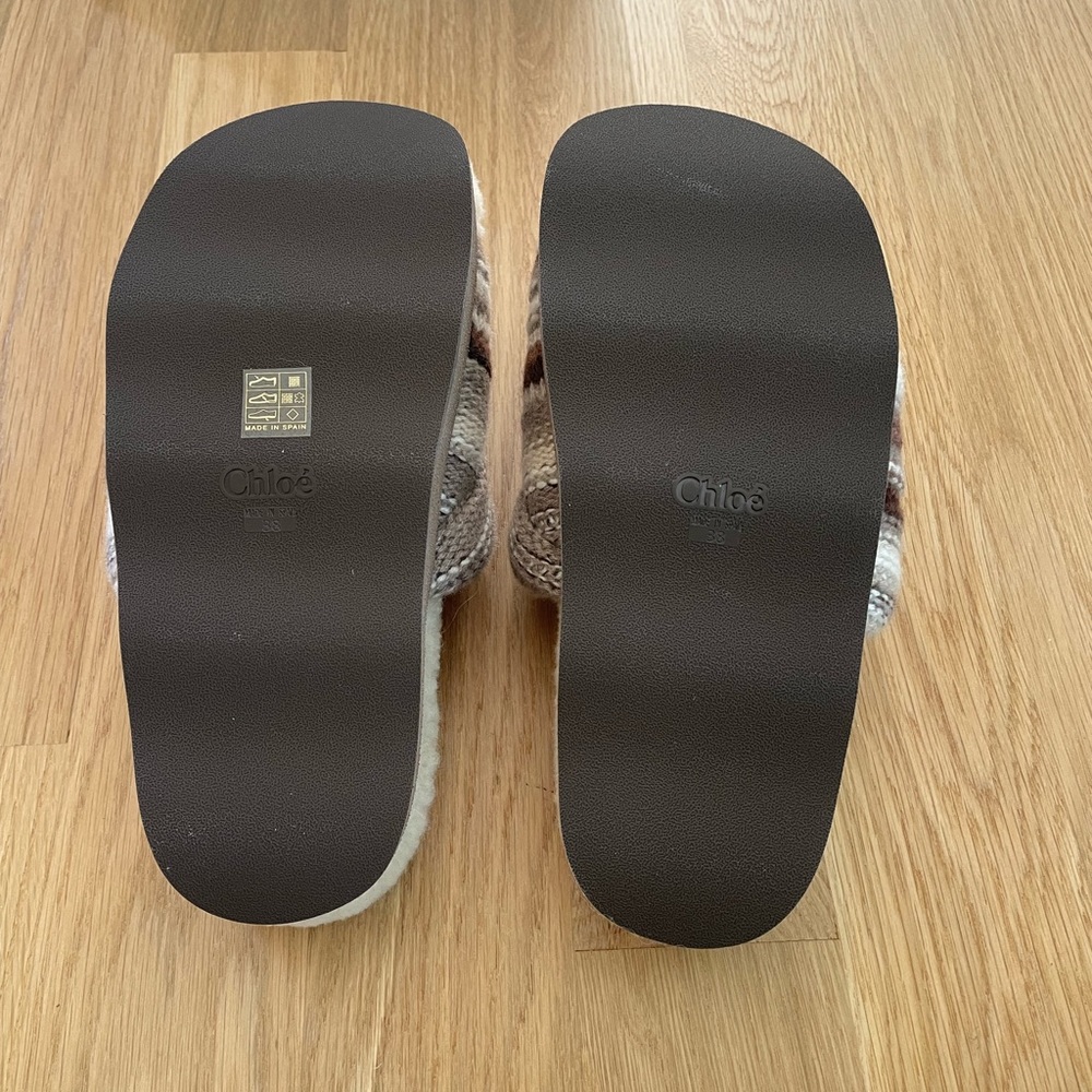 Authentic Chloe multi brown wavy slides Size 8 - Picture 4 of 8